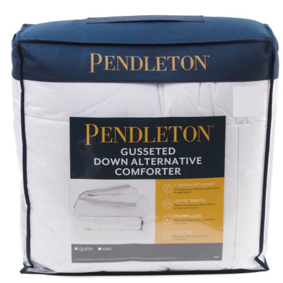 PENDLETON Printed Gusset Down Alternative Comforter - Picture 1 of 2